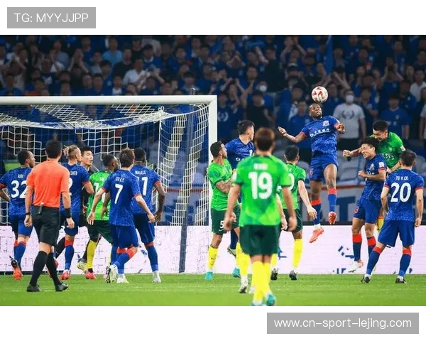 前场逼抢与二次进攻 青岛队防守反击效率提升